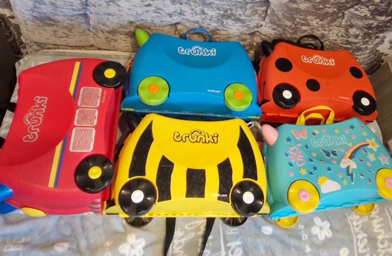 KIDS TRUNKI SUITCASES £10 each or 2 for £15