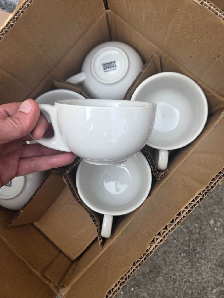 White ceramic coffee cups 2x boxes of 12