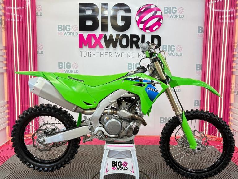 Kawasaki KXF 250 2026 - Only 5 Hrs Use - Stock, Clean & Great Saving OnNew