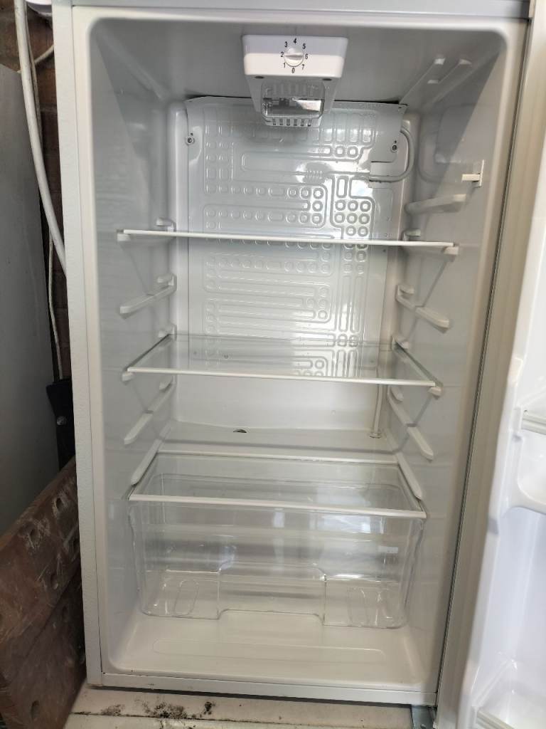 IGENIX Fridge