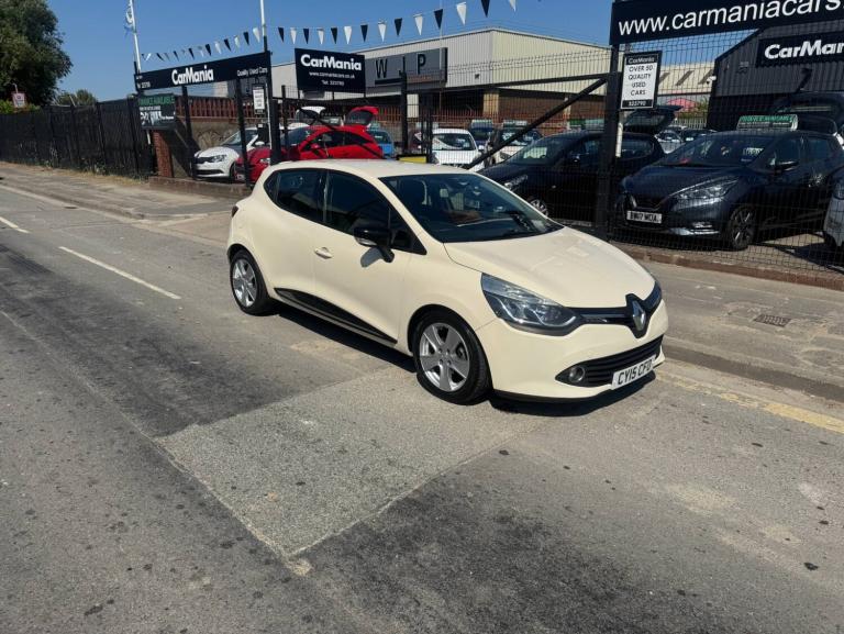 2015 Renault Clio 1.5 dCi 90 Dynamique MediaNav Energy 5dr h/b  HATCHBACK Diesel Manual