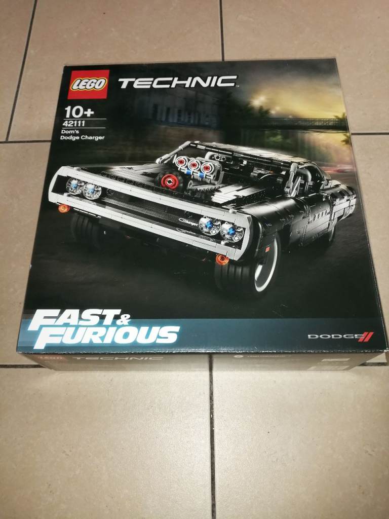 LEGO DOMS DODGE CHARGER