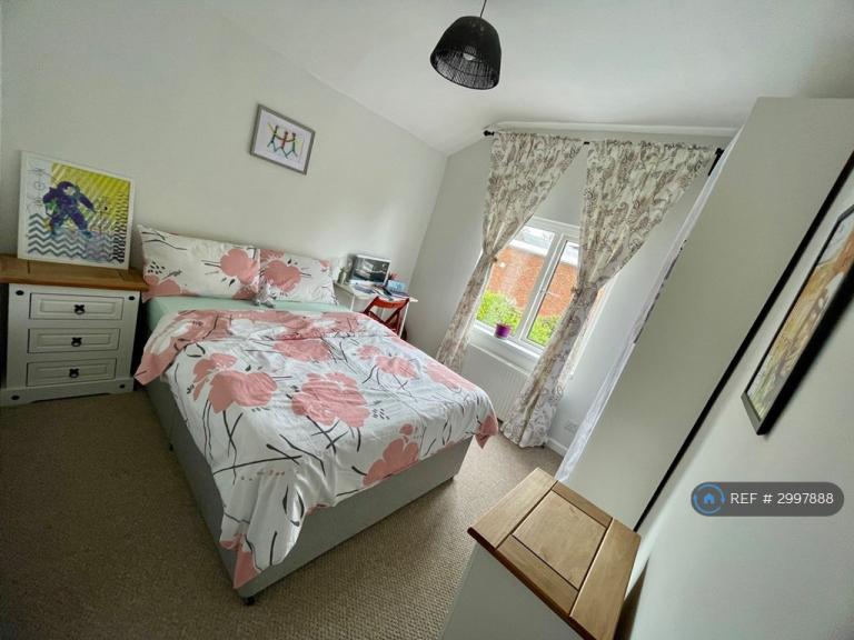 3 bedroom house in Loyd Road, Northampton, NN1 (3 bed) (#2997888)