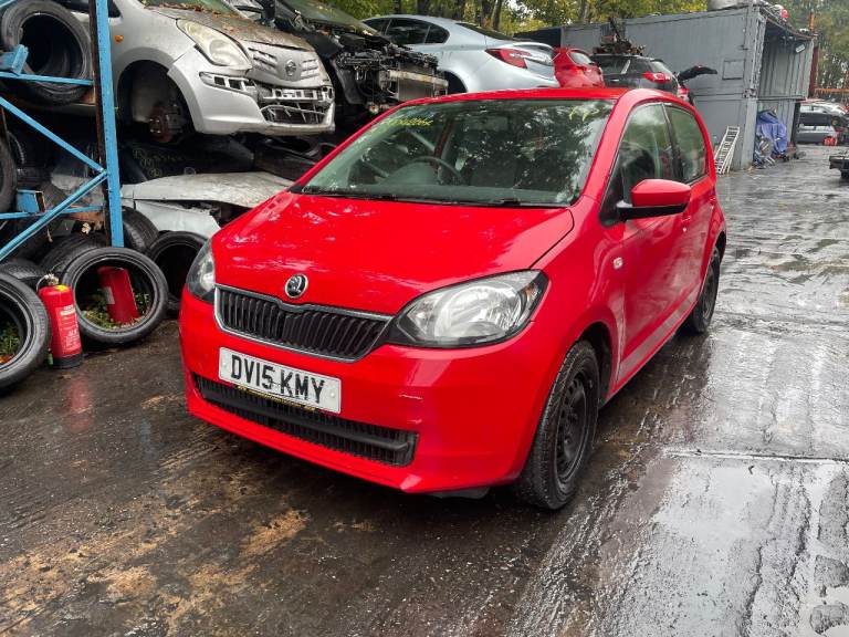 SKODA CITIGO 2015 1.0 PETROL CHYA RED 5DR BREAKING FOR PARTS