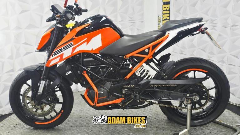 2018 KTM DUKE 125 ABS | *WARRANTY PROVIDED* 