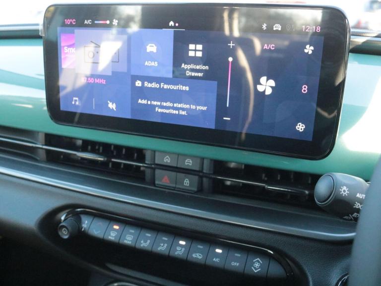 2025 Fiat 600 1.2 Hybrid 48V 136 5dr eDCT-6 HATCHBACK PETROL Automatic