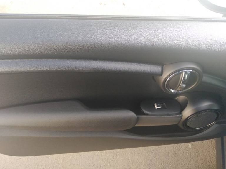 2018 MINI Hatch 1.5 Cooper Classic Hatchback 3dr Petrol Manual Euro 6 (s/s) (136 ps) Hatchback Pe...