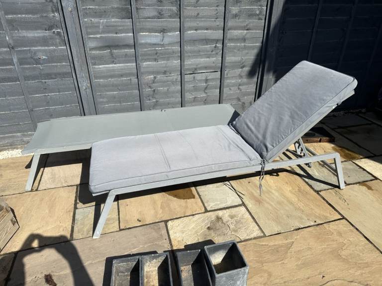 Grey Garden Sun Lounger with Cushions x2