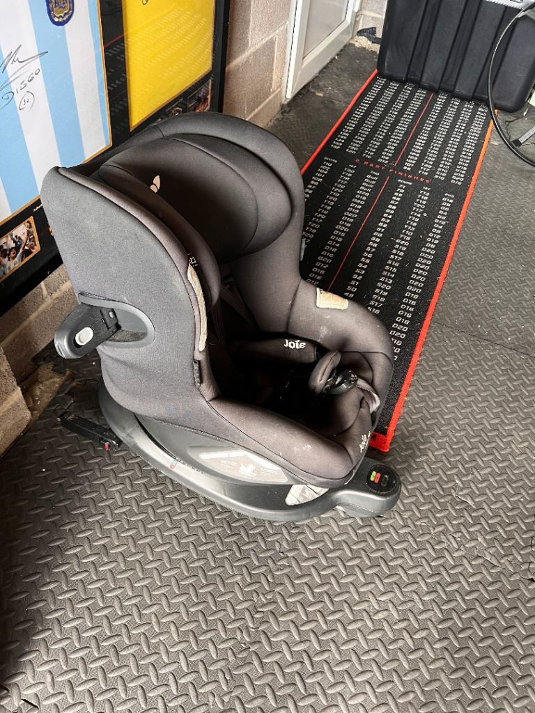 Joie 360 Baby seat 