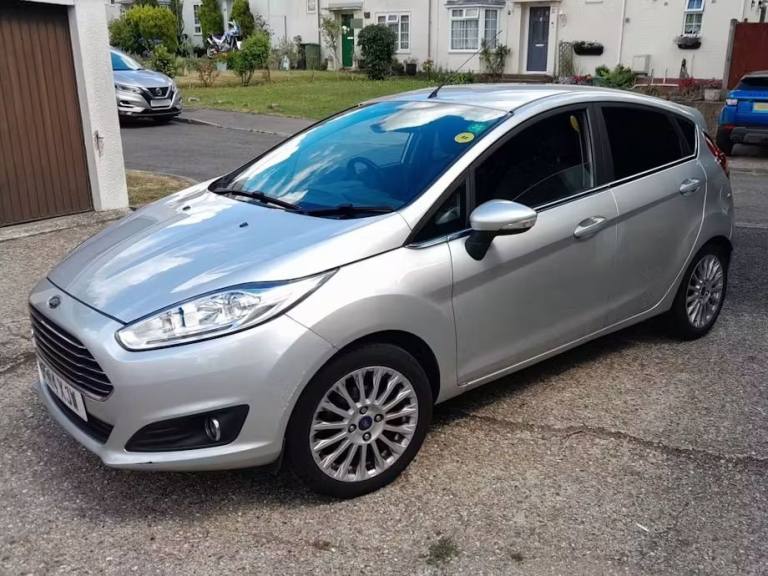 2014 Ford Fiesta 1.0 Titanium 5dr HATCHBACK PETROL Manual