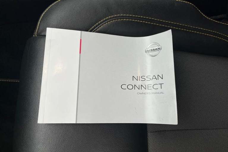 2019 Nissan Navara Double Cab Pick Up N-Guard 2.3dCi 190 TT 4WD Auto PICK UP DIESEL Automatic