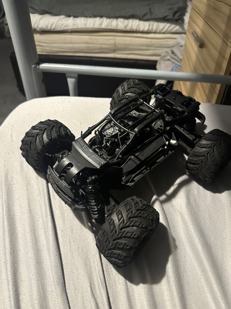 Snow claw rc car 1:16