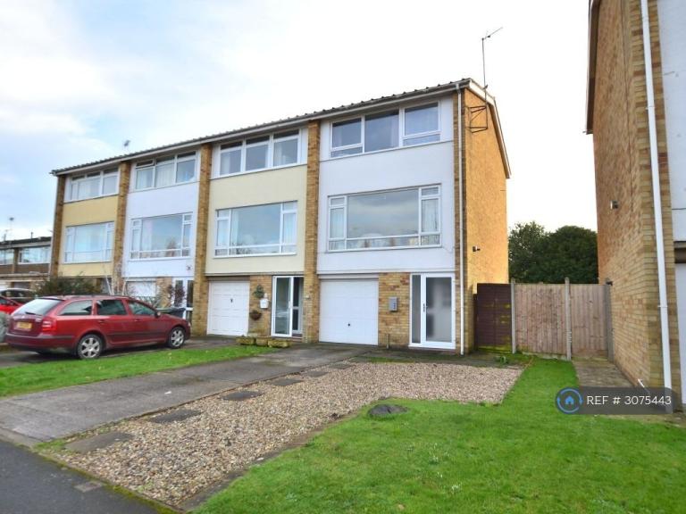 4 bedroom house in Fairmile Gardens, Longford, Gloucester, GL2 (4 bed) (#3075443)