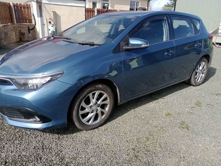 Toyota, AURIS, Hatchback, 2016, Manual, 1598 (cc), 5 doors
