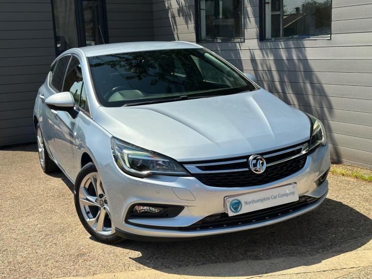 2017 Vauxhall Astra 1.4i SRi Euro 6 5dr HATCHBACK Petrol Manual
