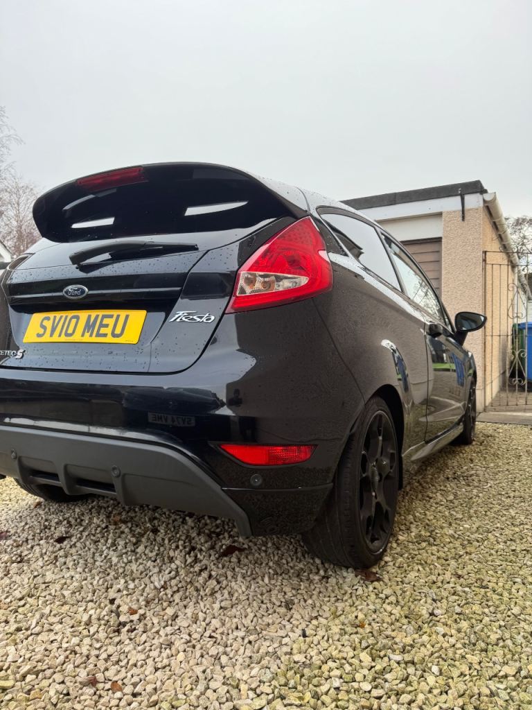  Ford FIESTA ZETEC S 1 YEAR MOT 3 doors