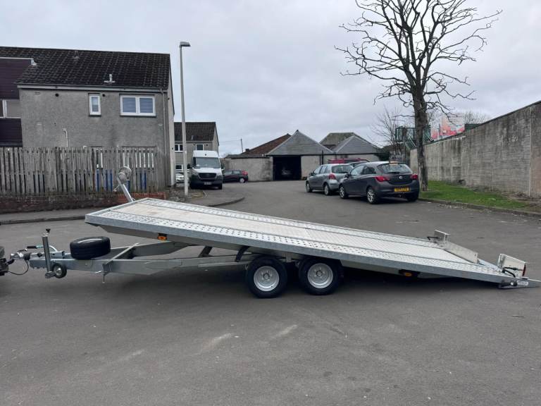BRAND NEW NIEWIADOW SATURN TILT BED CAR TRANSPORTER 4,5M X 2,1M TWIN AXLE 2700KG