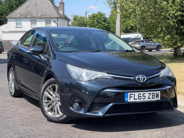 2015 Toyota Avensis 1.8 V-Matic Business Edition Euro 6 4dr SALOON Petrol Manual
