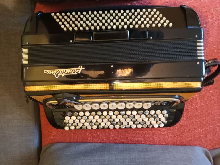 Frontalini chromatic Accordion