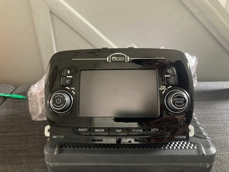 Fiat 500 stereo