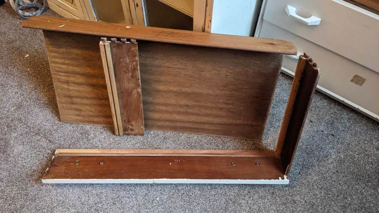 Free mid century chest of drawers