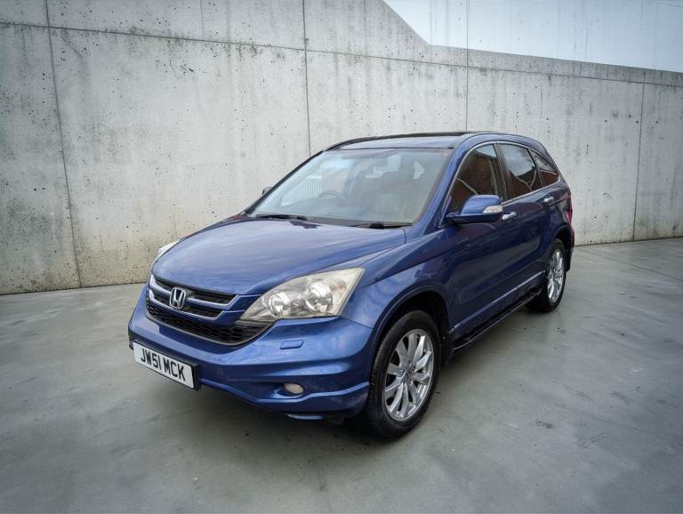 2010 Honda CR-V 2.2 i-DTEC EX Automatic 4x4, full year MOT, FSH, top of the range EX model