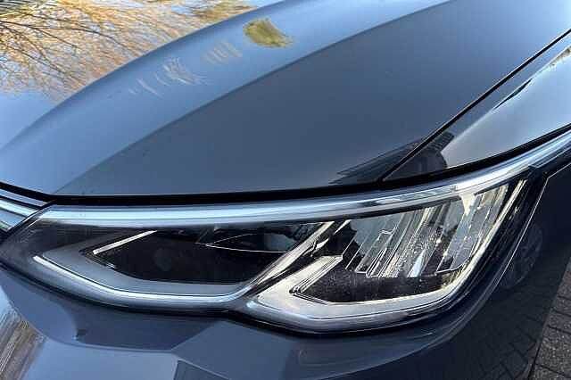 2022 Volkswagen Golf 1.5 TSI Life 5dr Hatchback Petrol Manual