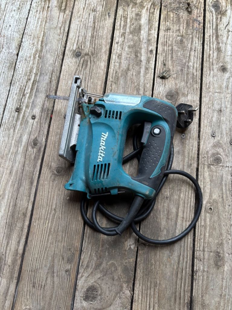 Makita jigsaw 