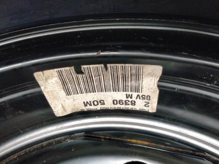 1x Michelin 205/60 R 15 Energy tyre