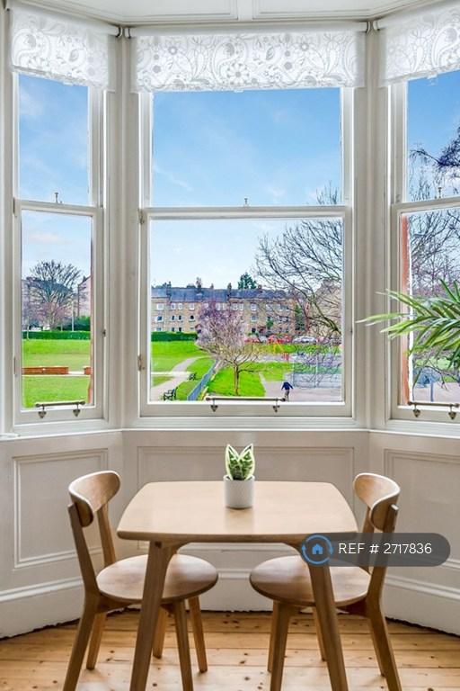 2 bedroom flat in Dalmeny Street, Edinburgh, EH6 (2 bed) (#2717836)