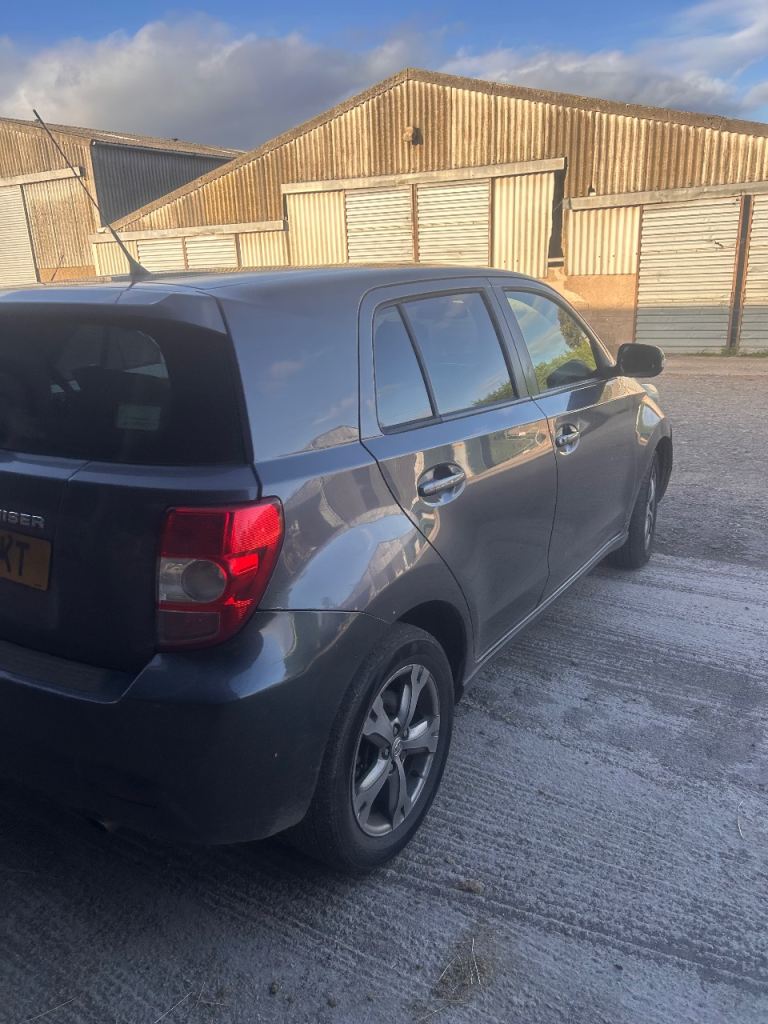 Toyota, URBAN CRUISER, Hatchback, 2011, Manual, 1364 (cc), 5 doors