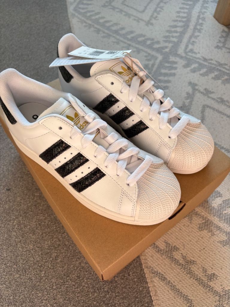 adidas gazelle silver green womens adidas Women's S2G Spikeless Leather '25 Golf Shoes White/White/Silver