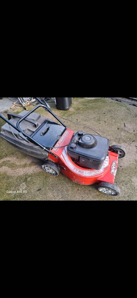 Rover lawnmower self drive 