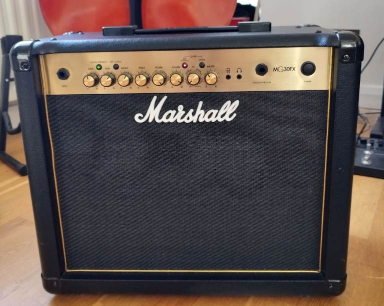 Marshall MG30 FX guitar amplifier 