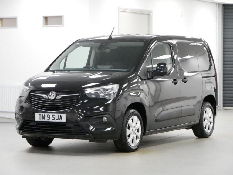 2019 VAUXHALL COMBO L1 1.6 TURBO D 100 BHP SPORTIVE EDITION ( NO VAT ! )