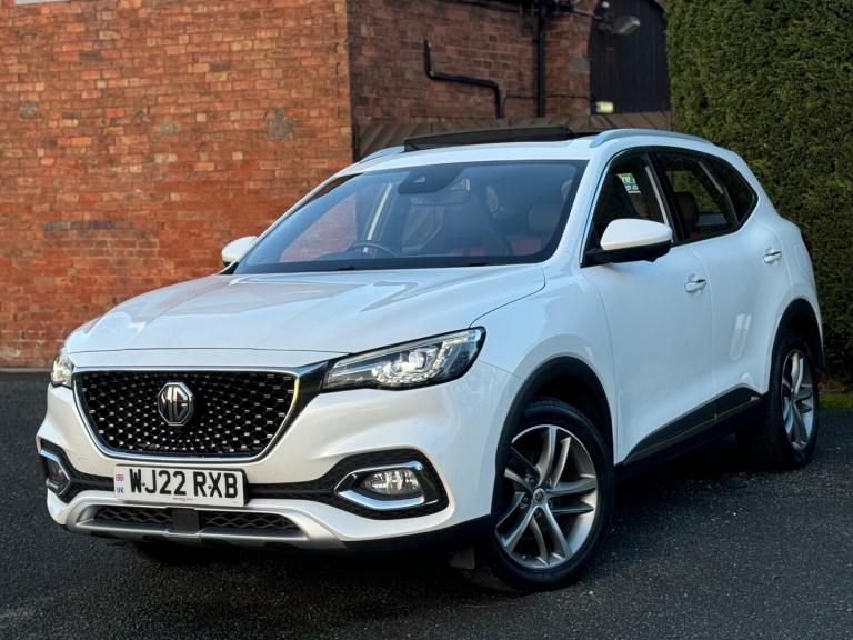 2022 NEW SHAPE MG HS 1.5 T-GDI PHEV EXCLUSIVE PETROL HYBRID AUTO, WOW HUGE SPEC