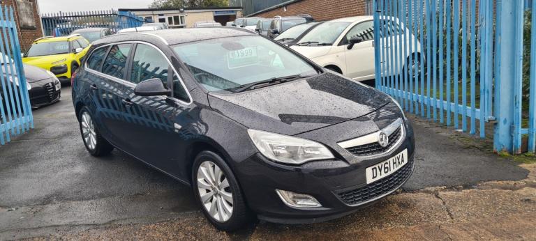 2011 Vauxhall Astra 1.6i 16V SE 5dr ESTATE Petrol Manual