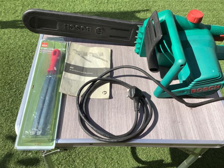 Bosch Electric Chainsaw - Good Condition, with Manual