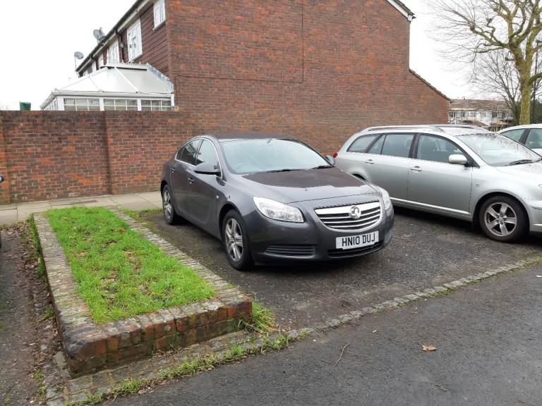 1.8 Petrol Vauxhall Insignia - Long MOT