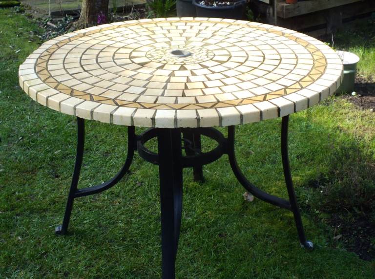 Garden Table