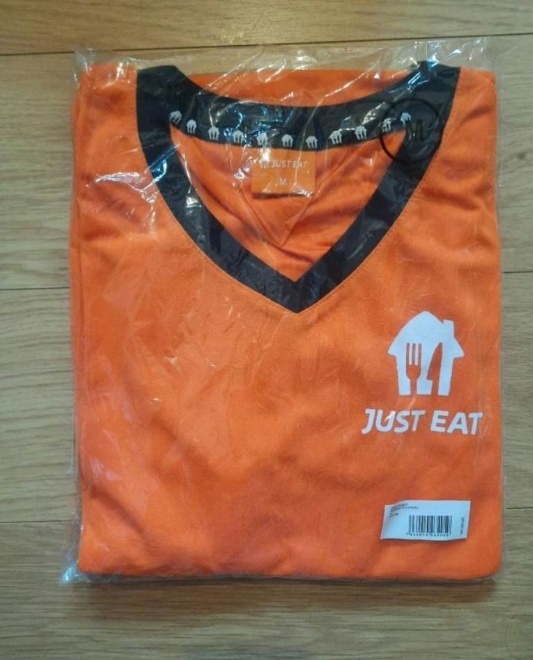 Brand NEW 2-Packs Just Eat Sportshirts Size Medium