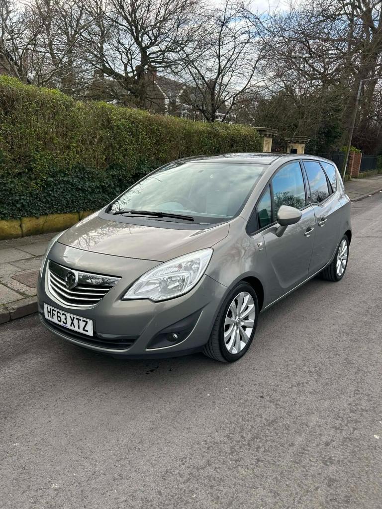 2013 Vauxhall Meriva 1.4i 16V SE 5dr-7 service stamps MPV Petrol Manual