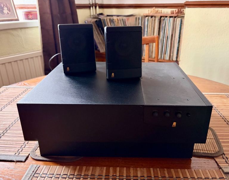 AR Acoustic Research Powered Subwoofer with Satellite Speakers