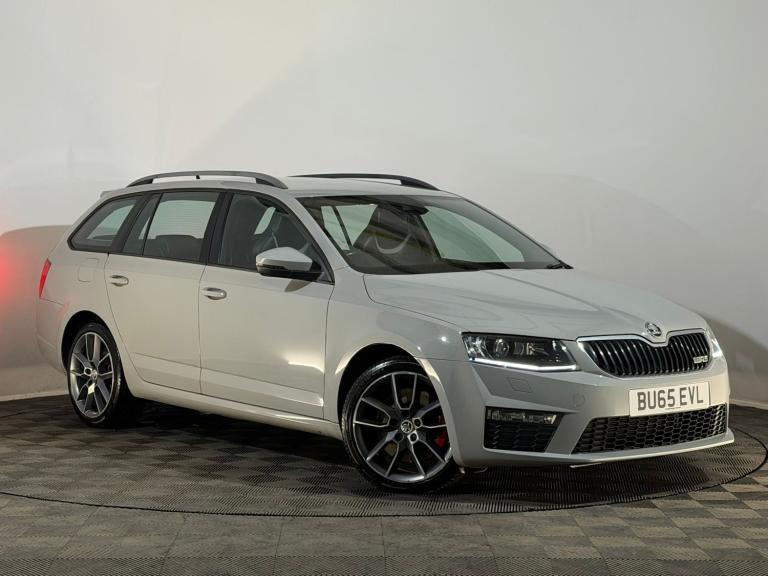 2015 65 SKODA OCTAVIA VRS 2.0 DIESEL TDI ESTATE 1 PREVIOUS OWNER £35 TAX 181 BHP