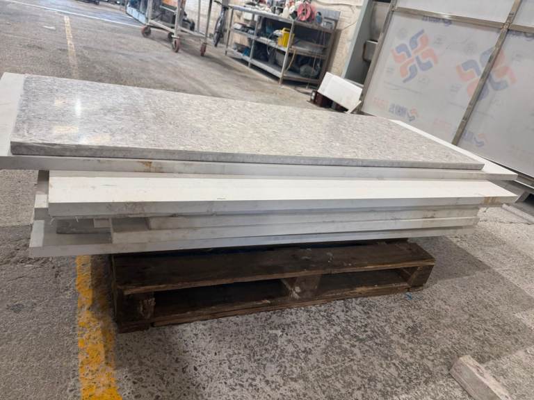 30mm Quartz Off Cuts | Multiple Sizes & Colours Available