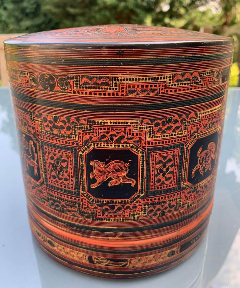 ANTIQUE BURMESE BETEL LACQUERED BOXES