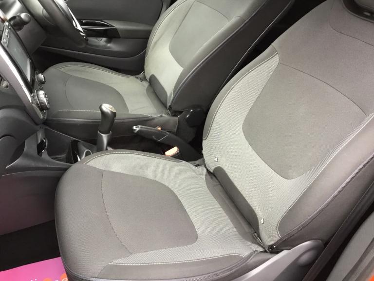 2015 Renault Captur 1.5 dCi 90 Dynamique S Nav 5dr HATCHBACK Diesel Manual