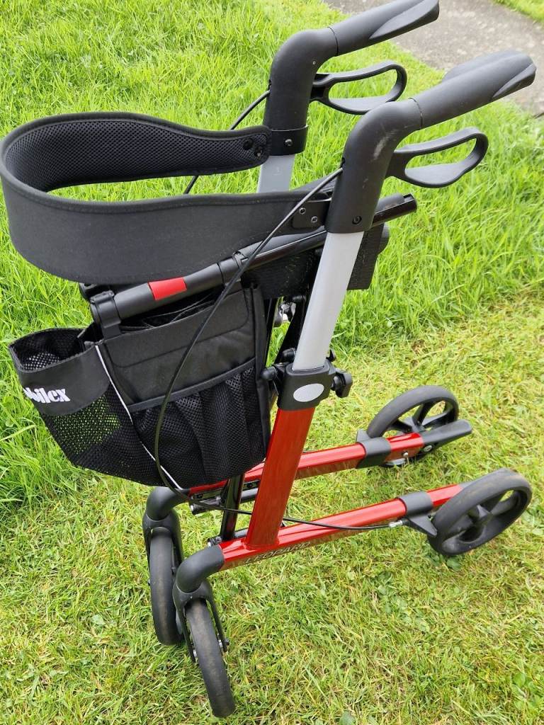 Rollator walker