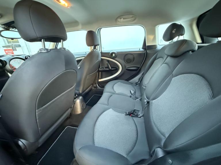 2015 MINI Countryman 1.6 One 5dr Auto HATCHBACK Petrol Automatic