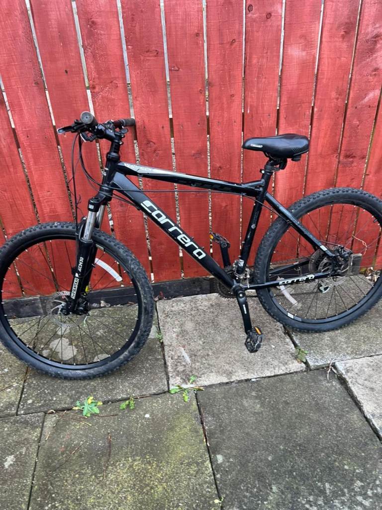 Carrera Vengeance mountain bike 